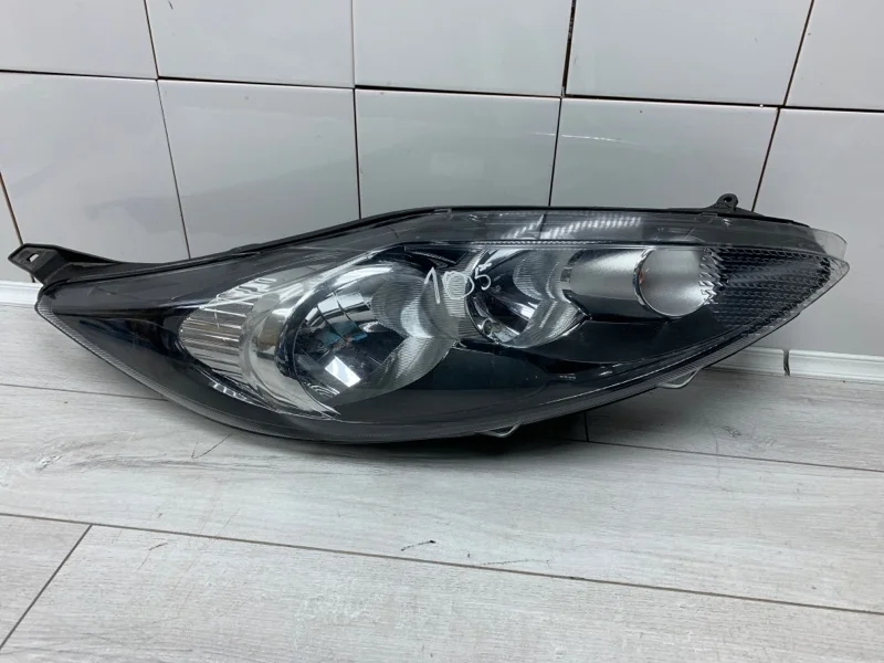 Фара FORD FIESTA 2011 1734613 ХЭТЧБЕК STJB, передняя правая