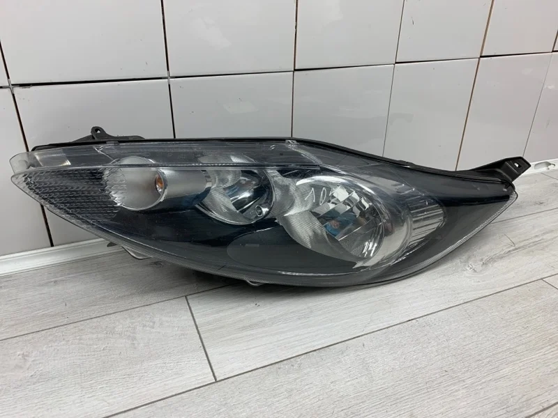 Фара FORD FIESTA 2011 1734615 ХЭТЧБЕК STJB, передняя левая