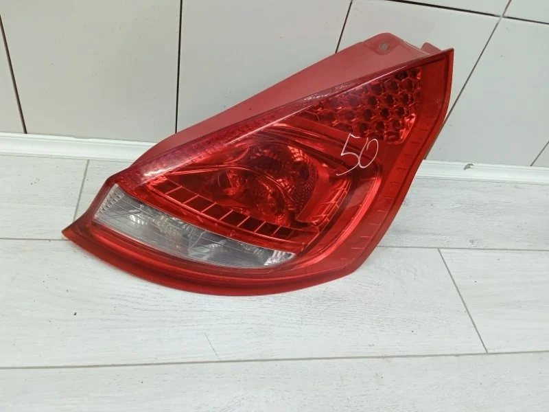 Фонарь FORD FIESTA 2010 1709552 ХЭТЧБЕК TZJA, задний правый