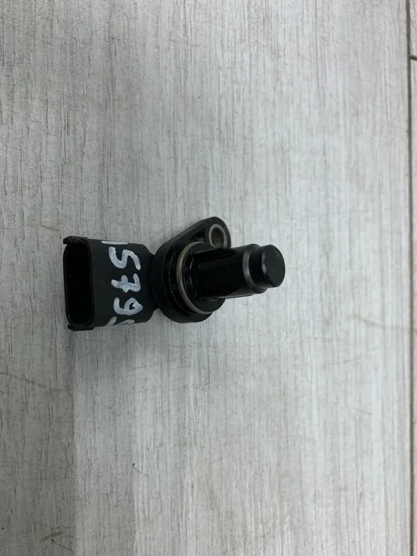 Датчик положения распредвала HYUNDAI i20 2012 393502B030 ХЭТЧБЕК G4LA