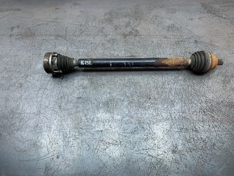 Полуось VOLKSWAGEN GOLF 2006 1K0407272CC ХЭТЧБЕК BLS