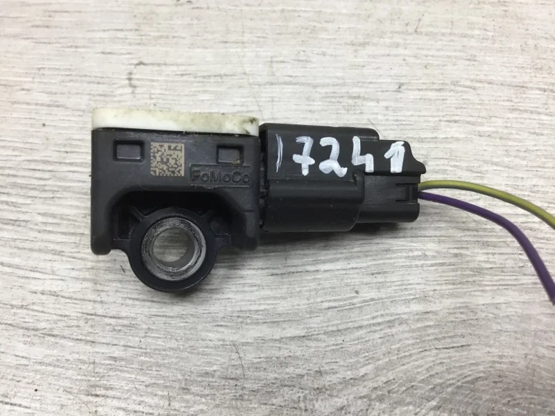 Датчик удара Ford S-Max 2011 AM5T14B342AA МИНИВЭН UFWA