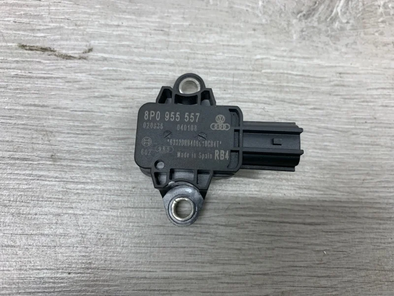Датчик удара подушки безопасности AUDI A4 2008 8P0955557 УНИВЕРСАЛ BPW