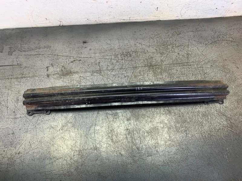 Усилитель бампера VOLKSWAGEN GOLF 2006 1K0807305C ХЭТЧБЕК BLS, задний