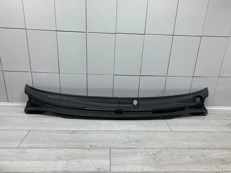 Дождевик Toyota Corolla 2004 5570812260 ХЭТЧБЕК 3ZZ-FE