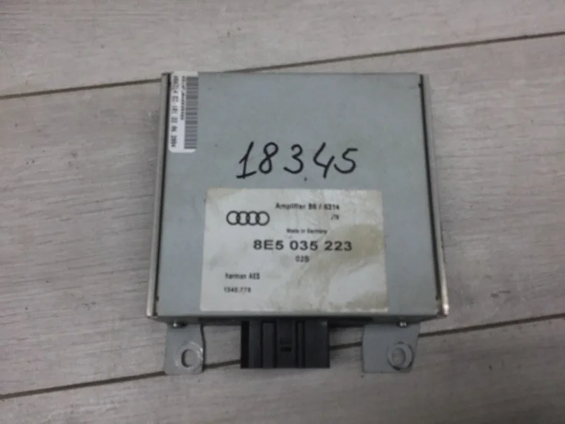 Аудио усилитель VOLKSWAGEN CADDY 2010 8E5035223 ФУРГОН BLS