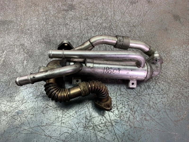 Охладитель ЕГР AUDI A4 2004 038131513H СЕДАН AVF