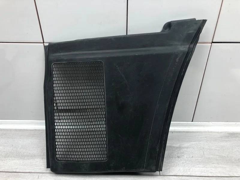 Дождевик AUDI A4 2008 8E1819447A УНИВЕРСАЛ BPW