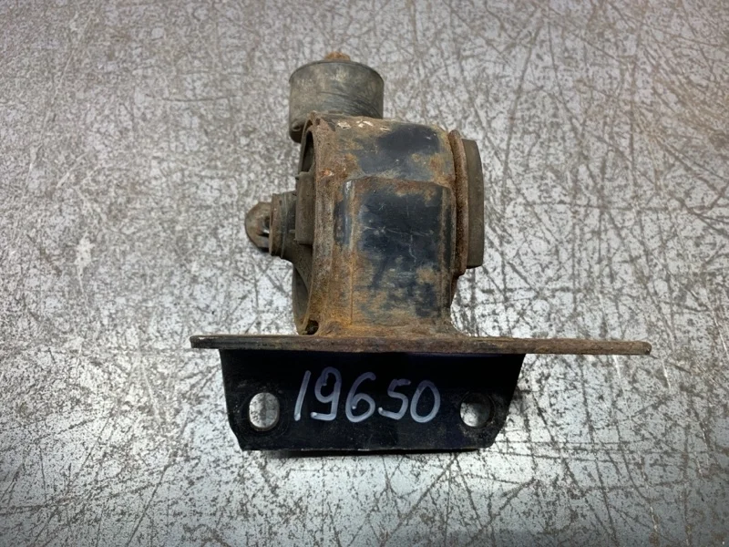 Подушка двигателя Toyota Corolla 2004 1237221070 ХЭТЧБЕК 3ZZ-FE, левая