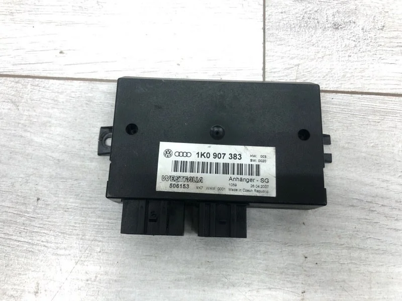 Блок управления фаркоп Volkswagen Golf 2007 1K0907383 УНИВЕРСАЛ BLS