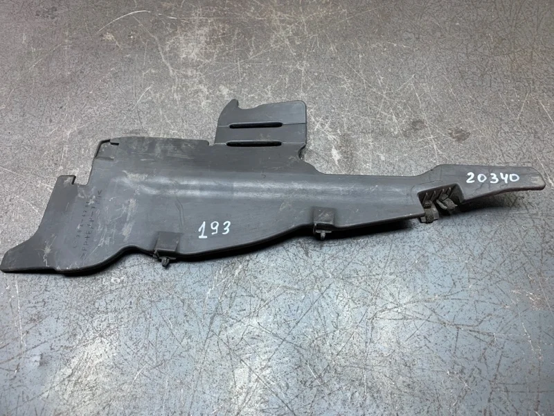 Дефлектор радиатора TOYOTA RAV4 2006 5329442010 ВНЕДОРОЖНИК 2AD-FHV, левый