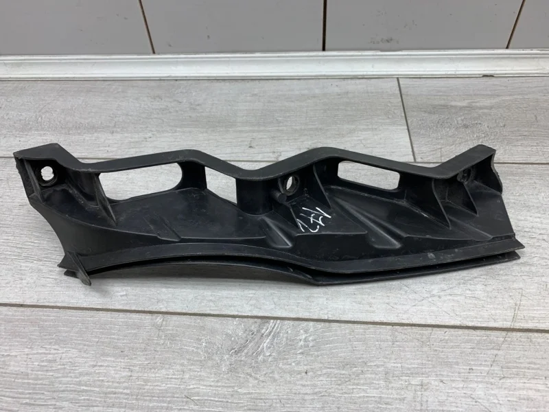 Кронштейн бампера VOLKSWAGEN PASSAT 2006 3C0807889 УНИВЕРСАЛ BKP, передний левый