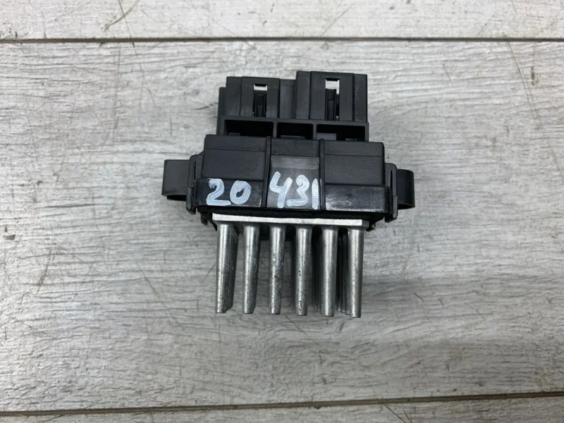 Резистор печки Opel Insignia 2009 15141283 УНИВЕРСАЛ A 20 DTH