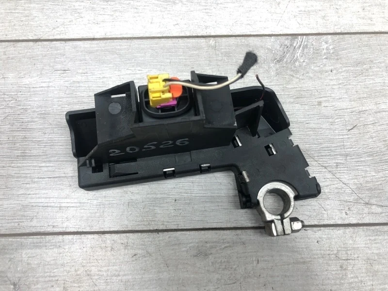 Клемма аккумулятора Audi A6 2007 4F0915459 УНИВЕРСАЛ BPP