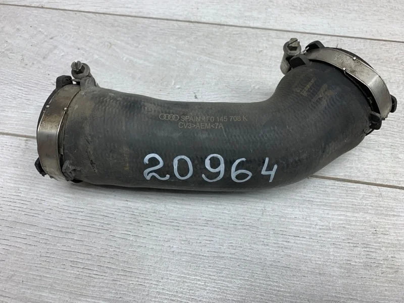 Патрубок интеркулера AUDI A6 2007 4F0145708K УНИВЕРСАЛ BPP