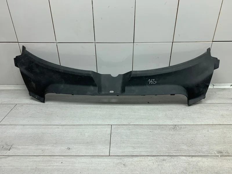 Накладка замка капота AUDI A6 2007 4F0807081 УНИВЕРСАЛ BPP
