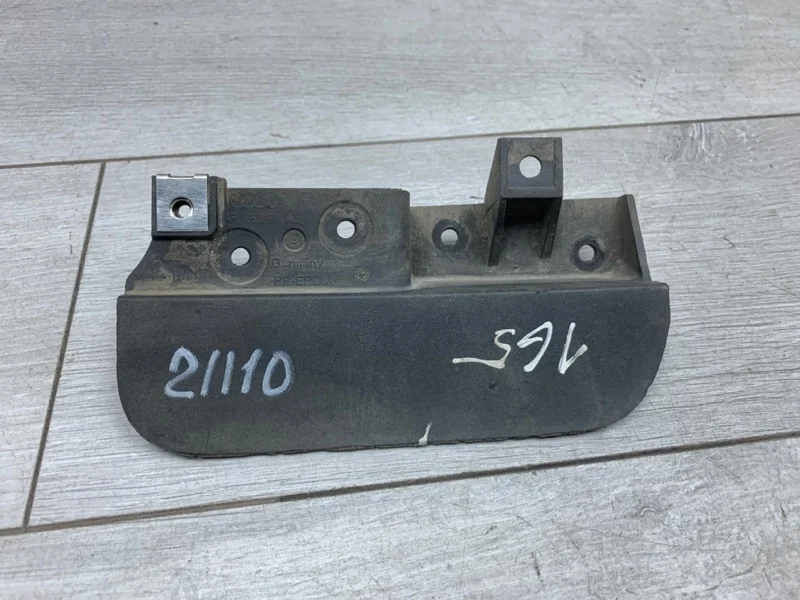 Брызговик AUDI A6 2007 4F0853834A УНИВЕРСАЛ BPP, задний правый