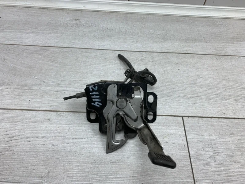 Замок капота HONDA CIVIC 2008 74120SMRE01 ХЭТЧБЕК N22A2