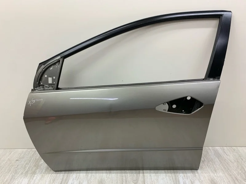 Дверь Honda Civic 2006 67050SMGE00ZZ ХЭТЧБЕК R18A2, передняя левая