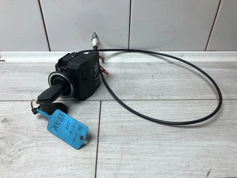 Замок зажигания Mercedes-Benz E-Class 2003 2115451408 УНИВЕРСАЛ 646.961 30 115431