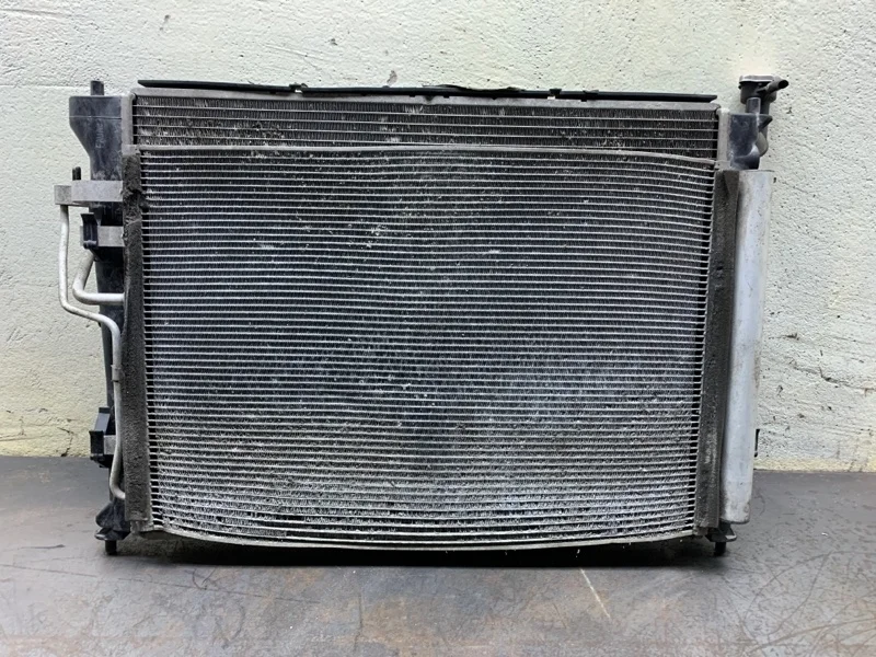 Кассета радиаторов в сборе Hyundai I30 2010 253102R000 УНИВЕРСАЛ G4FA