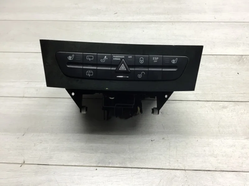 CD-Чейнджер MERCEDES-BENZ E-CLASS 2003 A2116800552 УНИВЕРСАЛ 646.961 30 115431