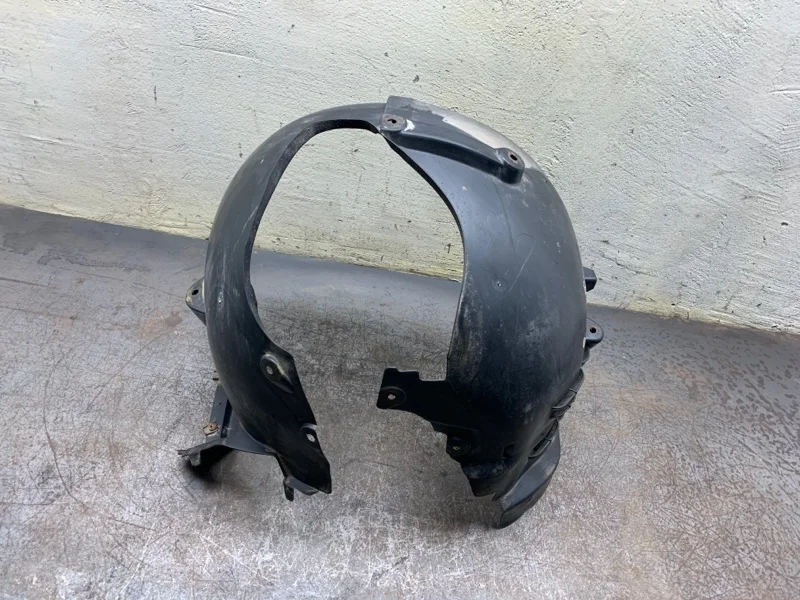 Защита крыла пластмассовая (подкрылок) Mercedes-Benz E-Class 2003 А2116981430 УНИВЕРСАЛ 646.961 30 115431, передняя левая