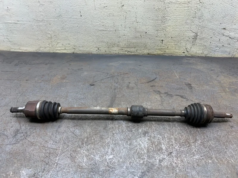 Полуось HYUNDAI i30 2010 495002L010 УНИВЕРСАЛ G4FA, передний правый