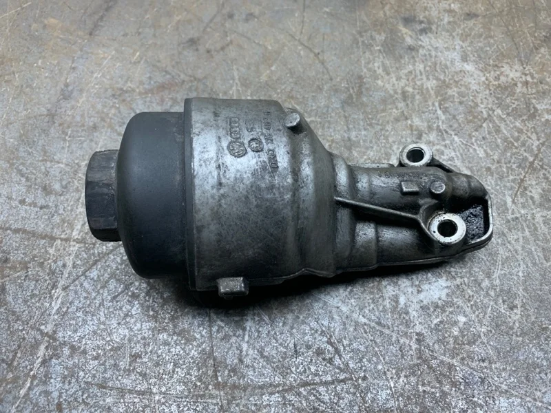 Фильтр масляный Skoda Fabia 2011 03D115403D УНИВЕРСАЛ CGPA