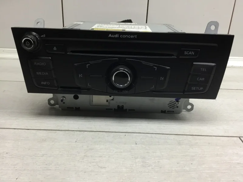 Магнитола AUDI A4 2008 8T1035186C УНИВЕРСАЛ CAGA