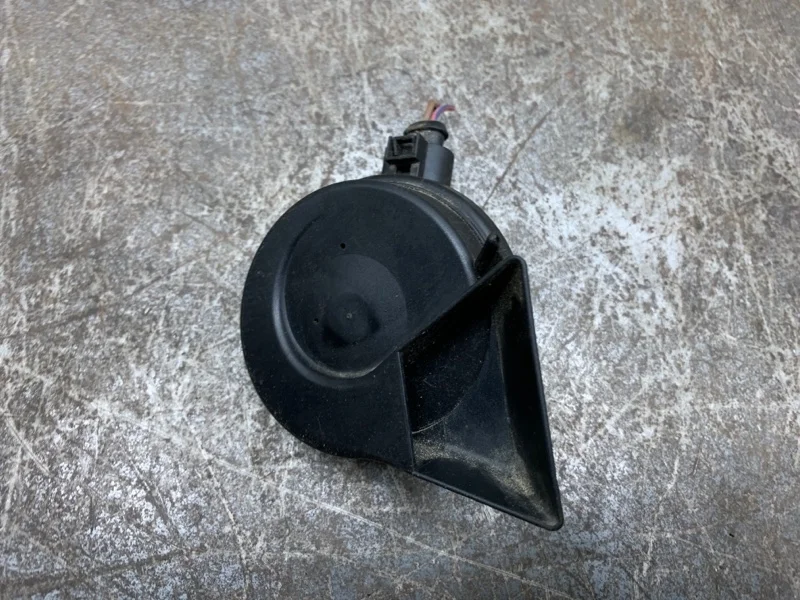 Сигнал клаксон AUDI A4 2008 8T0951223A УНИВЕРСАЛ CAGA