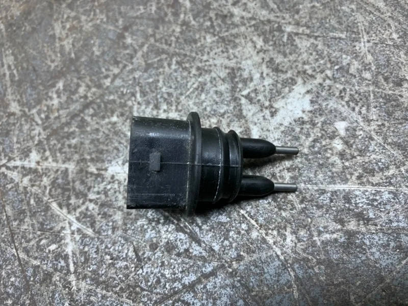 Датчик уровня жидкости омывателя AUDI A6 2005 7M0919376 УНИВЕРСАЛ BPP