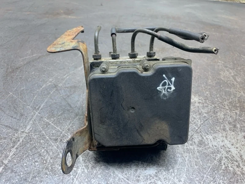 Блок ABS HYUNDAI i30 2008 589202L500 УНИВЕРСАЛ D4FB