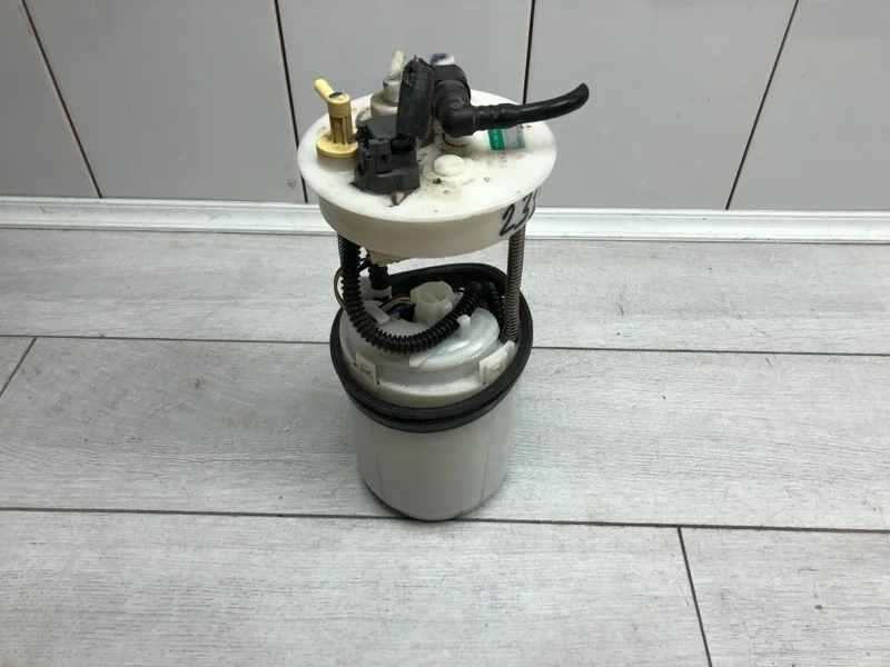 Насос топливный электрический Honda Civic 2006 17708SMGE02M1 ХЭТЧБЕК R18A2