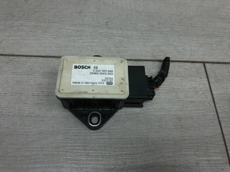 Датчик ускорения Honda Civic 2006 0265005649 ХЭТЧБЕК R18A2