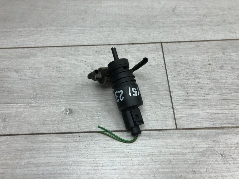 Насос омывателя Volkswagen Golf 2005 1K6955651 ХЭТЧБЕК BGU, задний