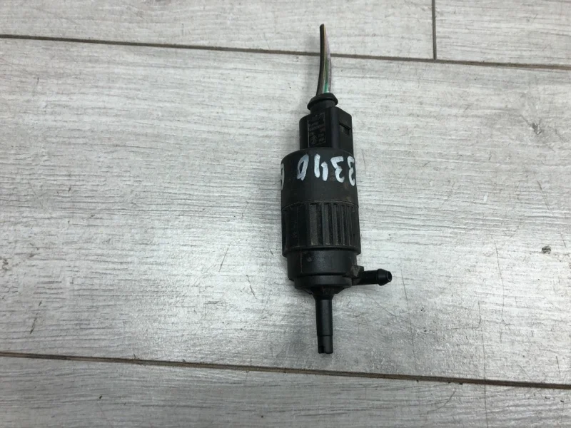 Насос омывателя Ford S-Max 2006 1673739 МИНИВЭН QYWA