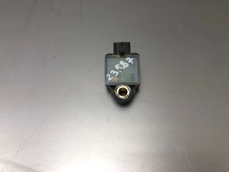 Датчик удара Kia Cee'd 2010 959200A100 УНИВЕРСАЛ D4FB