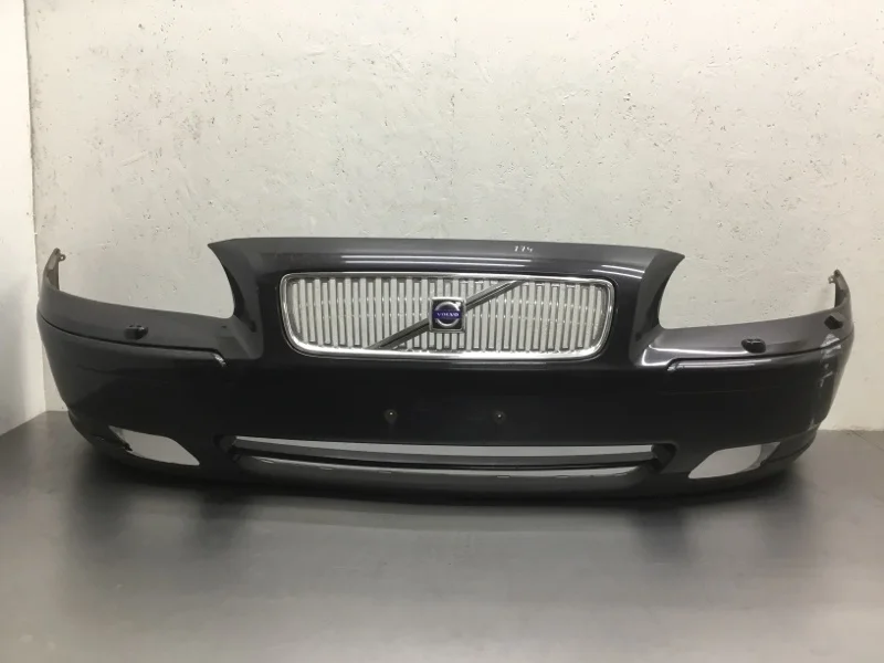 Бампер Volvo V70 2005 39986546 УНИВЕРСАЛ D5244T, передний