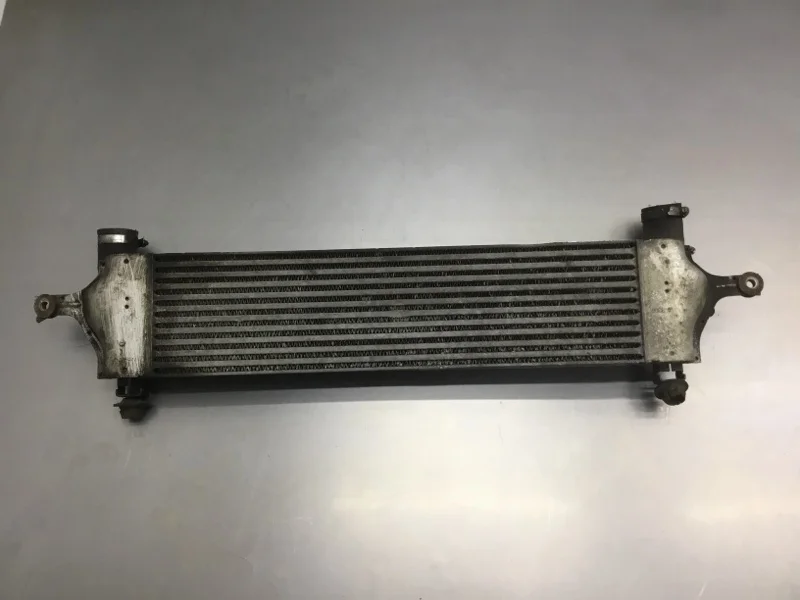 Радиатор интеркулера Nissan Qashqai 2009 14461JD50B КРОССОВЕР K9K 430