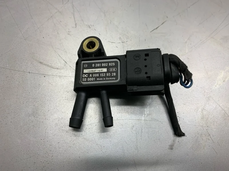 Датчик давления выхлопных газов MERCEDES-BENZ Sprinter 2012 A0061539528 МИНИВЭН 651955