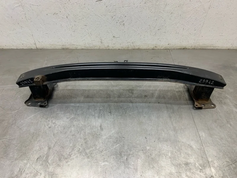 Усилитель бампера VOLKSWAGEN JETTA 5 2006 3C0807109D СЕДАН BLF, передний