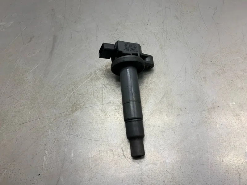 Катушка зажигания Toyota Prius Hybrid 2005 9091902240 ХЭТЧБЕК 1NZFXE