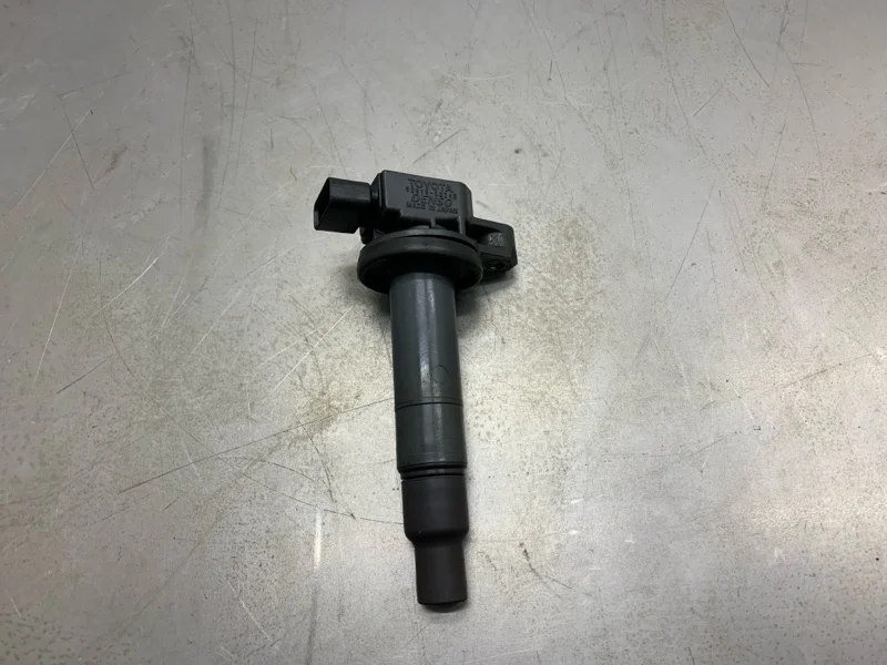 Катушка зажигания Toyota Prius Hybrid 2005 9091902240 ХЭТЧБЕК 1NZFXE