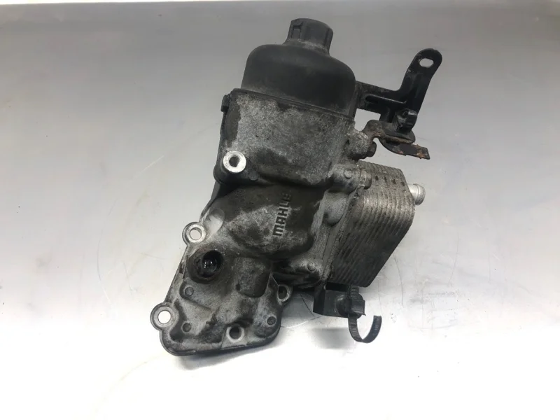 Корпус масляного фильтра KIA CEE'D 2010 264102A501 УНИВЕРСАЛ D4FB