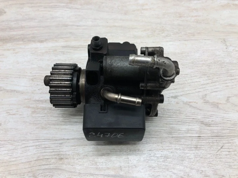 ТНВД Volkswagen Golf 2011 03L130755E ХЭТЧБЕК CAYC