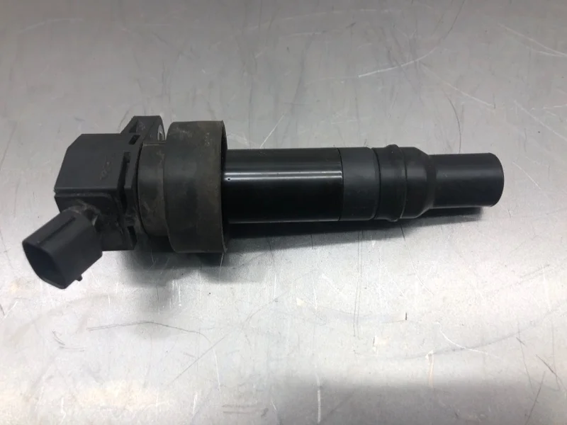 Катушка зажигания HYUNDAI VELOSTER 2011 273012B100 ХЭТЧБЕК G4FD GDI