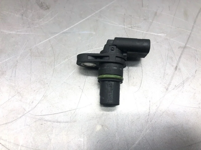 Датчик положения распредвала VOLKSWAGEN GOLF HYBRID 2017 04C907601 ХЭТЧБЕК CUKB