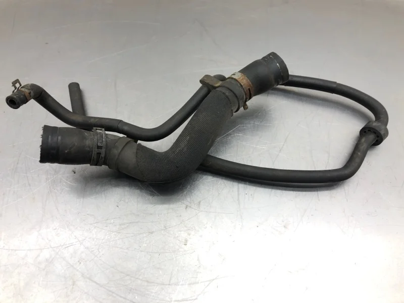 Патрубок системы охлаждения Skoda Fabia 2007 6Q0122051BR ХЭТЧБЕК BZG