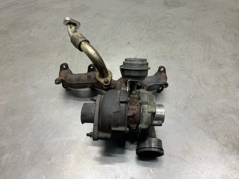 Турбина AUDI A4 2001 038145702J УНИВЕРСАЛ AWX